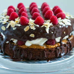 Chocolate cake with ganache