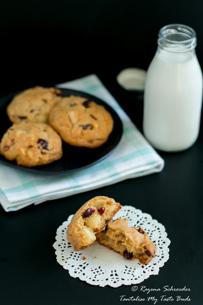 Cranberry, Macadamia and White chocolate cookies