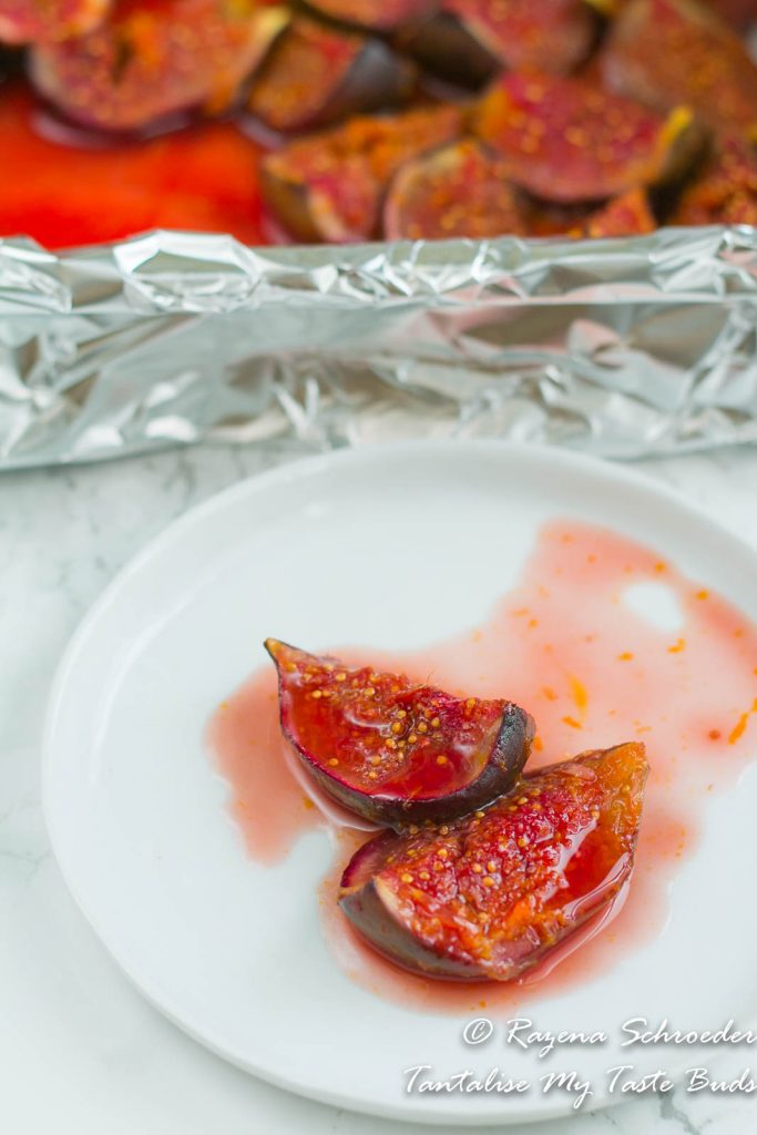 Roasted figs with honey and orange