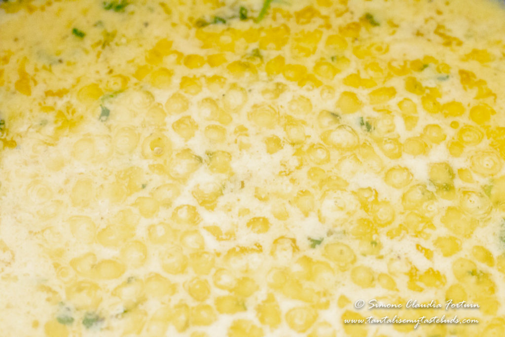 Creamy lemon garlic sauce